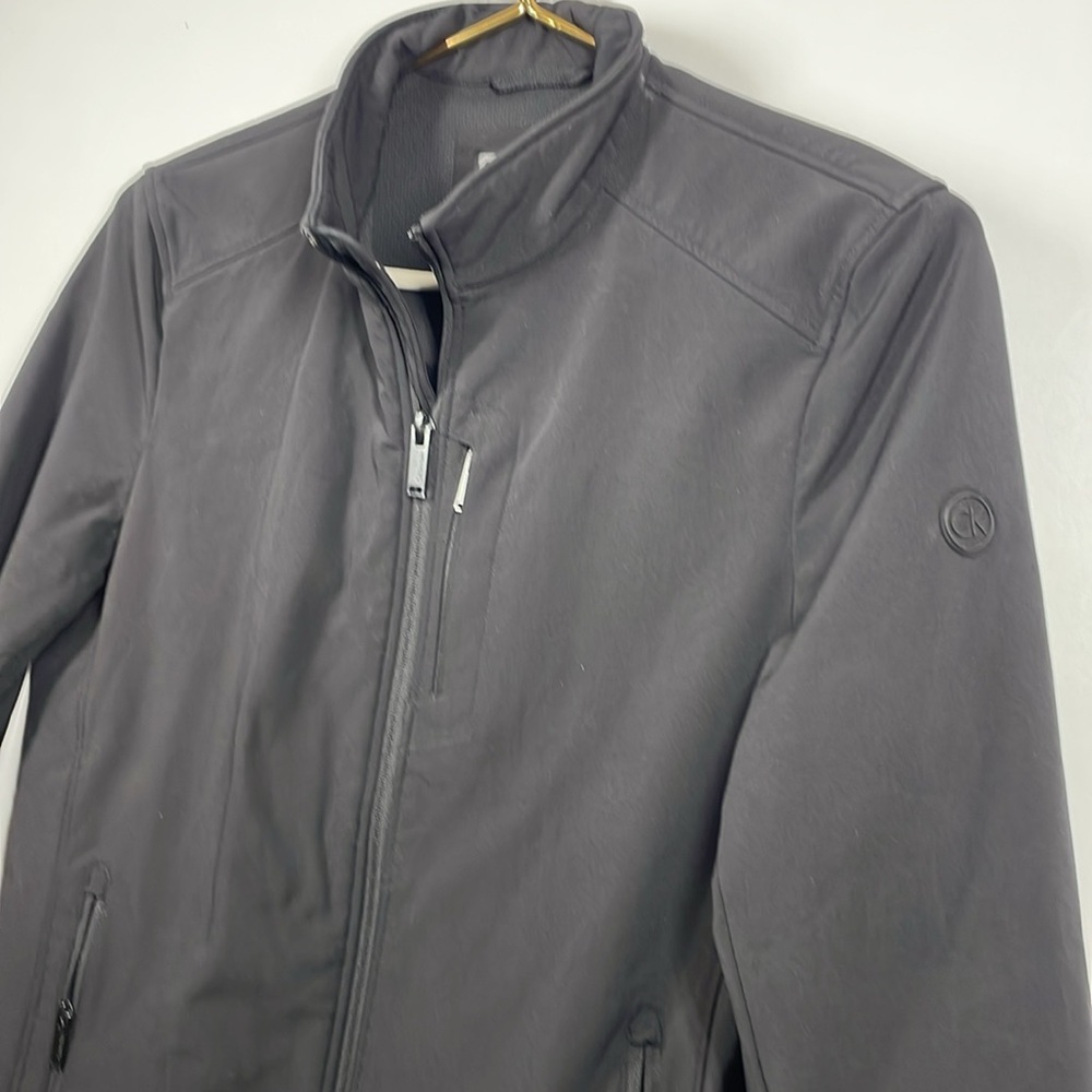 Calvin Klein soft shell jacket - Picture 3 of 10